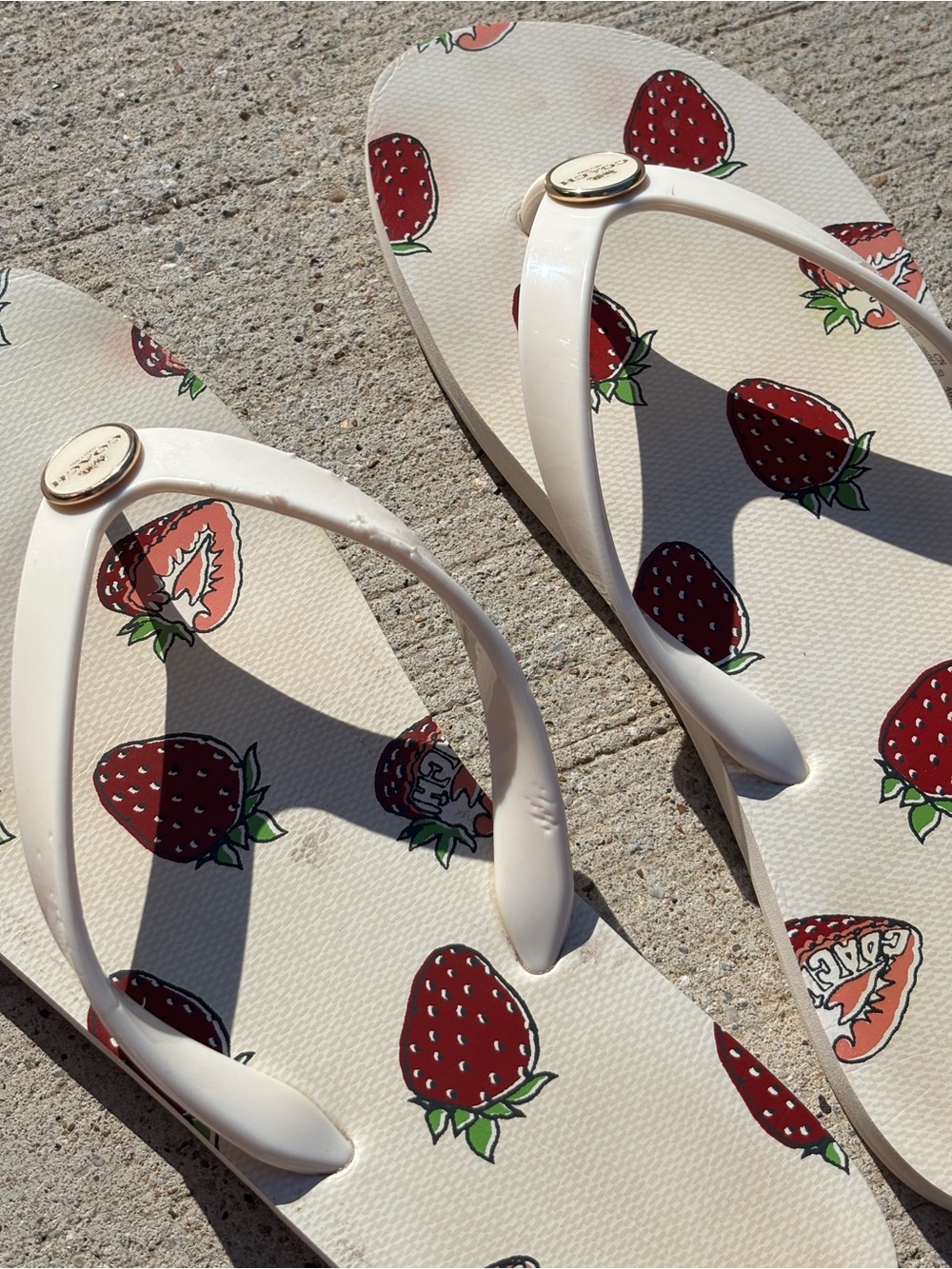 Coach Strawberry Print Cream Flip Flops - Picture 3 of 9